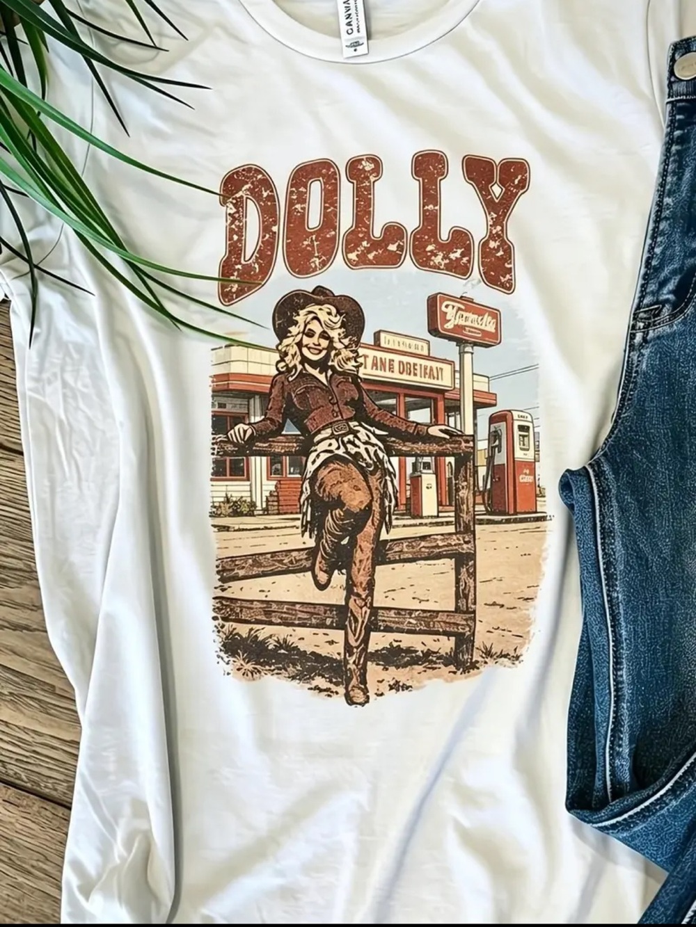 Dolly Graphic Tee - White with Brown Vintage Print cotton large
